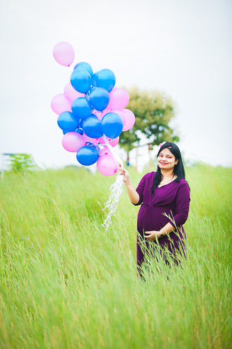 maternity photography in Indore