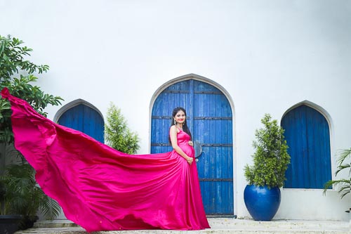 maternity photoshoot in Indore in Picture Perfect