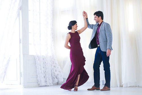 WHAT TO WEAR TO YOUR PRE-WEDDING PHOTOSHOOT IN INDORE?
